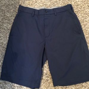 Worn once Walter Hagen golf shorts